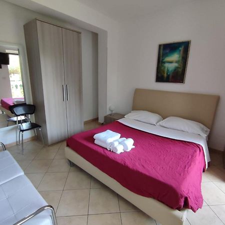 Parco D'Arte Altart Bed and Breakfast Rende Exteriör bild